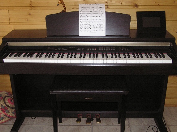 Photo annonce Yamaha Clavinova CLP 120 & Tabouret