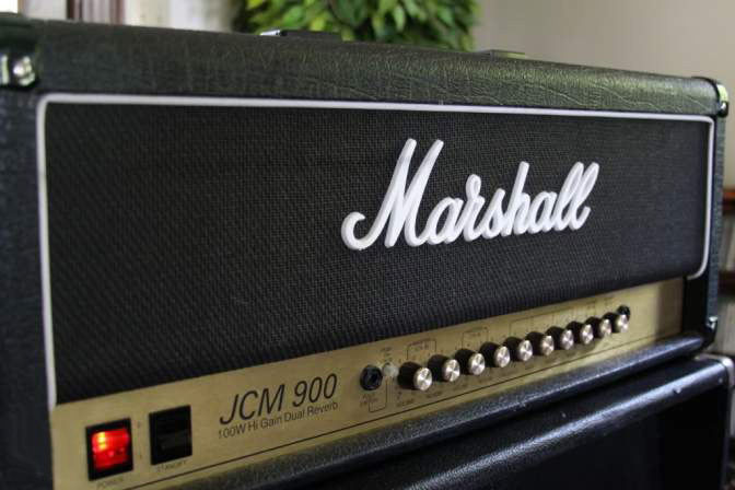 Photo : Marshall   JCM   900 Dual Reverb Stack