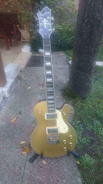 Photo : Hagstrom  Swede  Gold Top