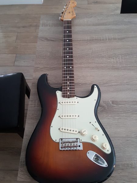 Photo : Fender Strat Classic player 60 s