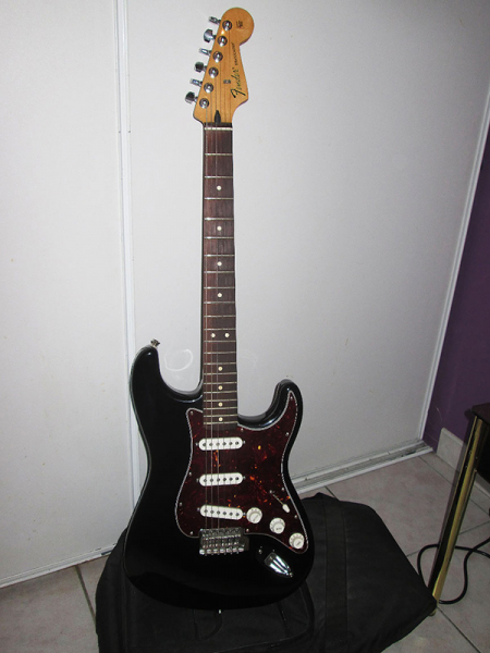 Photo : Fender Strat Mexique black