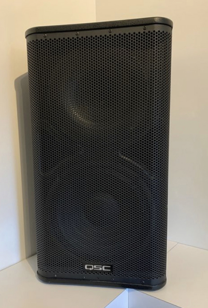 Photo : Enceinte  Amplifiee QSC HPR 122i 500W