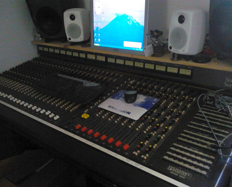 Photo annonce Soundcraft       1600 + 24 pistes 2 pouces