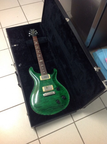 Photo annonce PRS  Custom  22  Emerald Green quelques traces