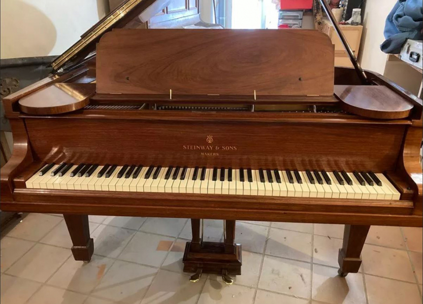 Photo : Piano       Steinway Modele O